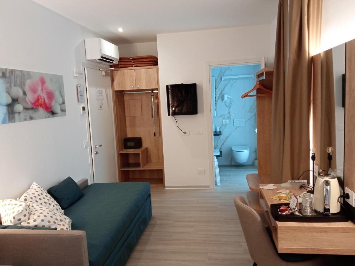 Hotel Orchidea Бардоліно Екстер'єр фото